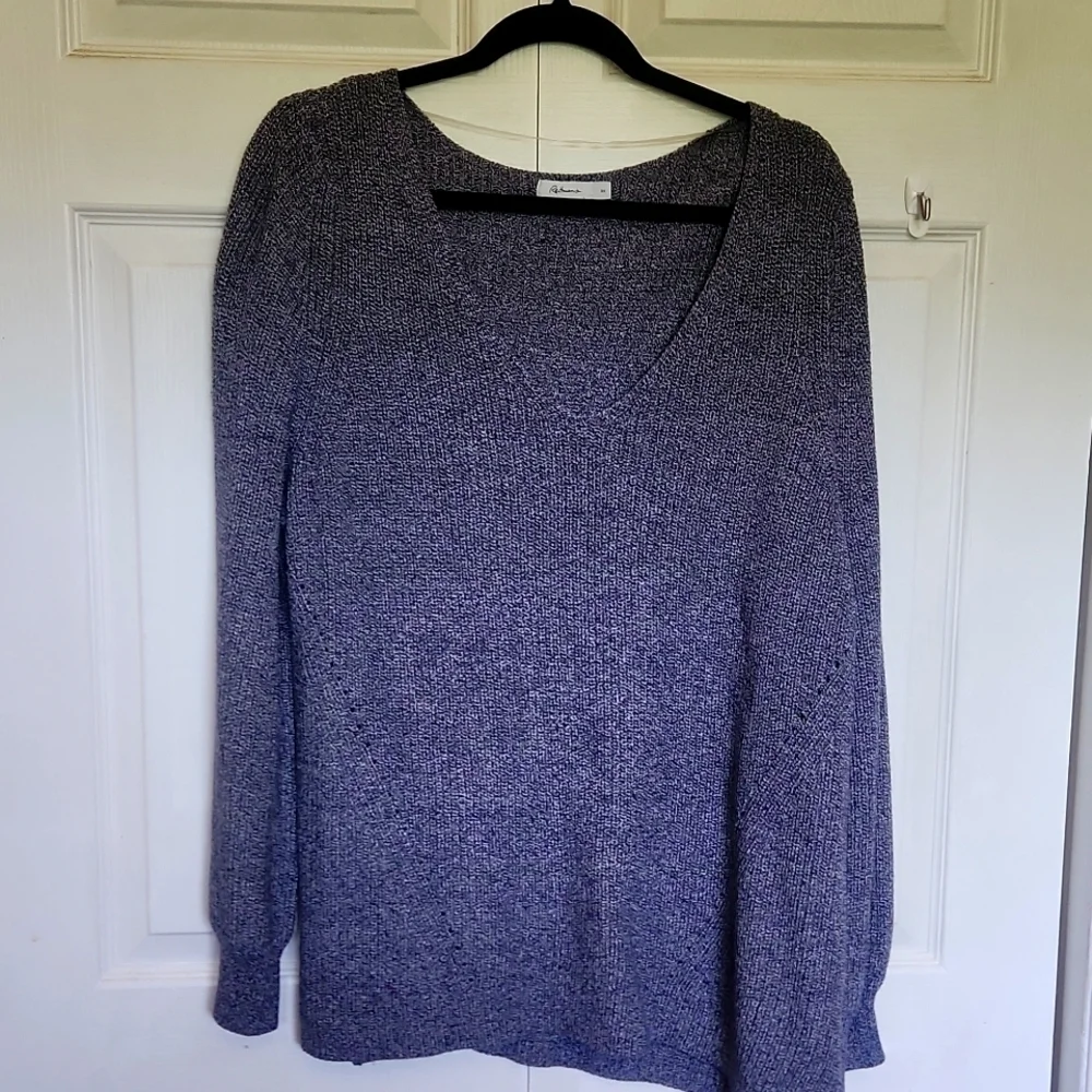 ✨ Reitmans “The Classic” V-Neck Knit Sweater -Size 2x ✨ - Picture 3 of 10